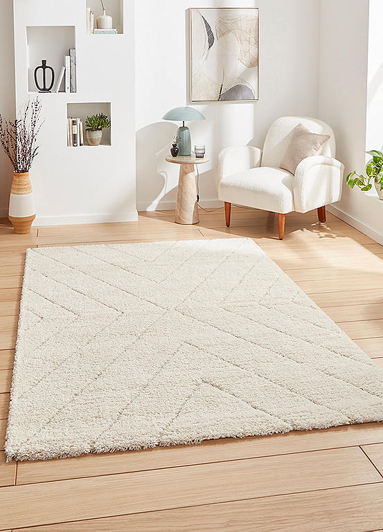 Think Rugs Ideal Shaggy Berber Chevron Rug Freemans