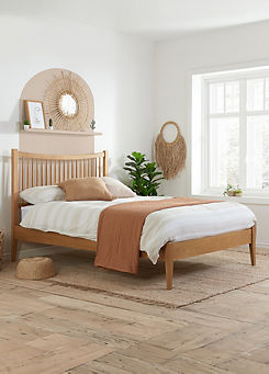 Birlea Solid Oak Berwick Bed