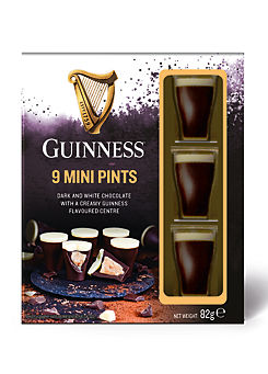 Guinness Milk & White Choc Mini Pints in Acetate Carton - 9 Pieces - 82g