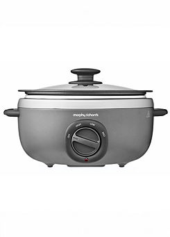 Morphy Richards 3.5L Sear & Stew Slow Cooker - 460022