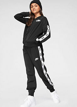 nike tracksuit junior girl