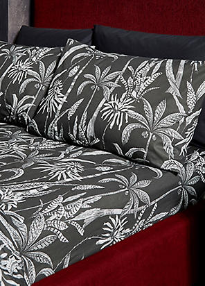 Joe Browns Flamboyant Florals Cotton 200 Thread Count Reversible