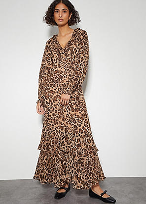Phase Eight Sandra Floral Maxi Dress | Freemans