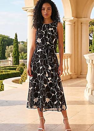 romans fashion dresses Roman women stock photo. Image of dress, clothing, style