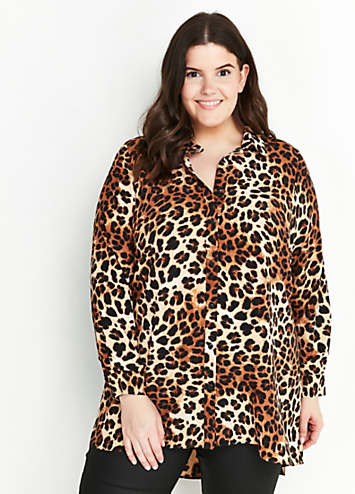 Evans Curve Animal Print Dipped Hem 