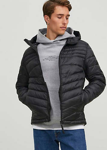 Short quilted jacket online