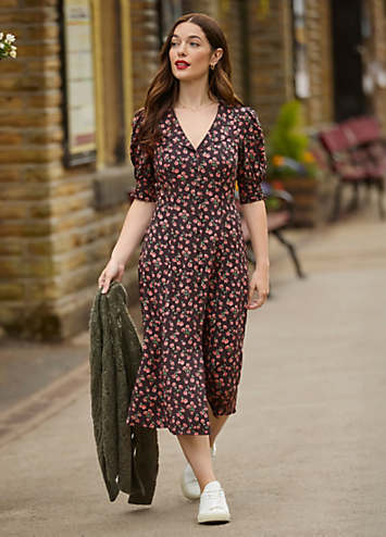 joe brown dresses qvc Browns Autumn Floral Vintage Tea Dress My Height is:3'10