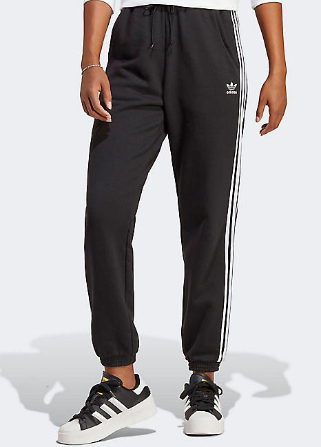 Adidas originals joggers outlet slim