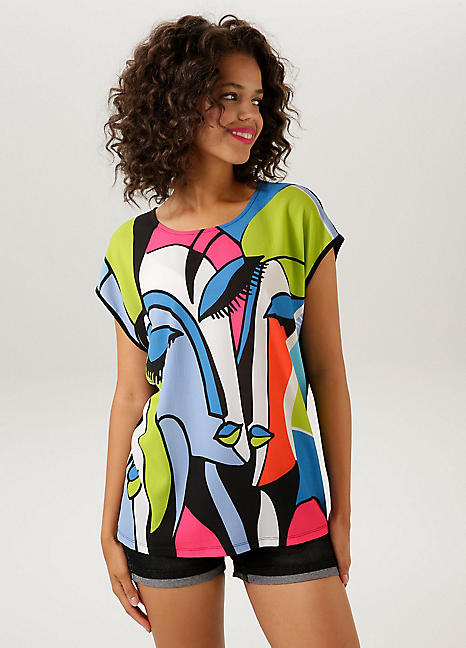 Aniston Graphic Print Longline Blouse