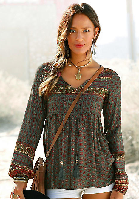 LASCANA Embroidered Long Sleeve Blouse