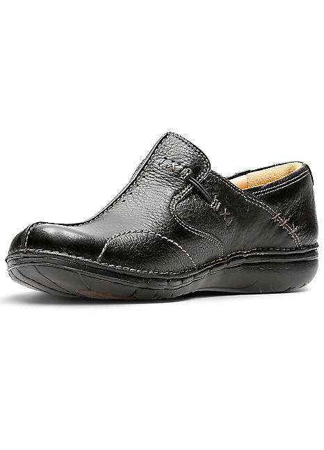 Clarks Un Loop Leather Shoes