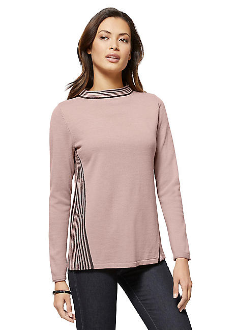 Stand up collar jumper Clearance