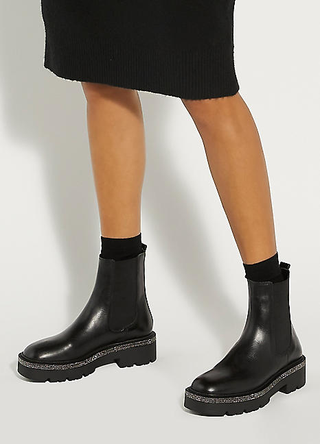 dune-london-black-panic-
