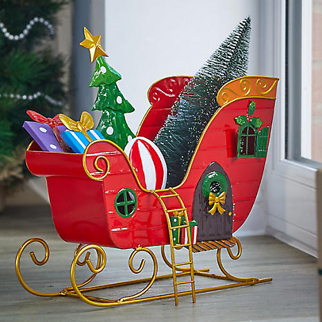 Magical Decorative Santa Sleigh Ideas for a Festive Christmas