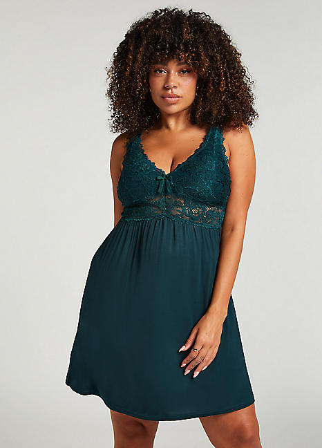 Estella.K　Nora Lace Trim Dress ほしのあきさん着用 Estella.K Nora Lace Trim Dress - メルカリ