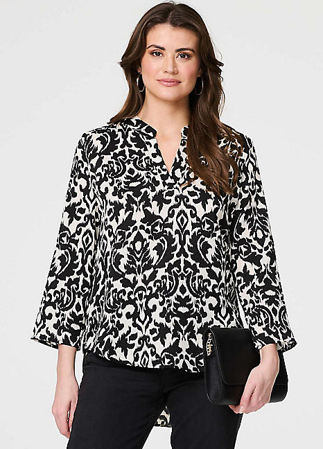 Izabel London Black Printed Three-Quarter Sleeve Curve Hem Blouse