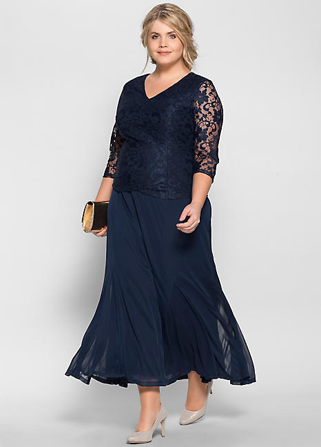 Lace Detail Evening Dress