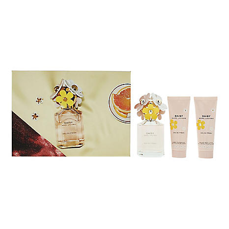 Marc Jacobs Daisy Eau De Toilette 100ml, Body Lotion 75ml & Travel Spray  10ml Gift Set