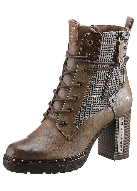 mustang ankle boots