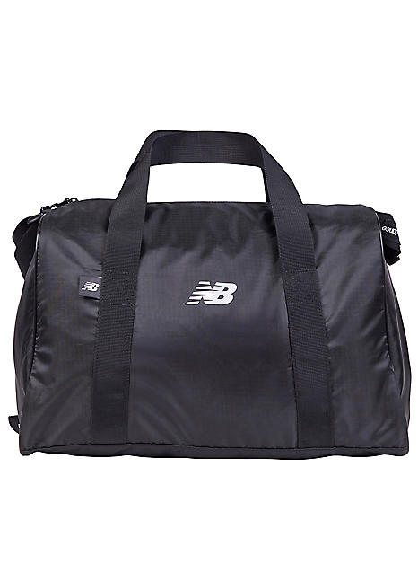 new-balance-essentials-small-