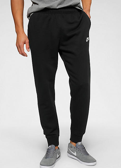 club nike joggers