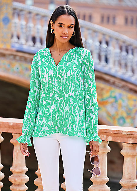 Sosandar Green & White Floral Print Plisse Blouse | Freemans