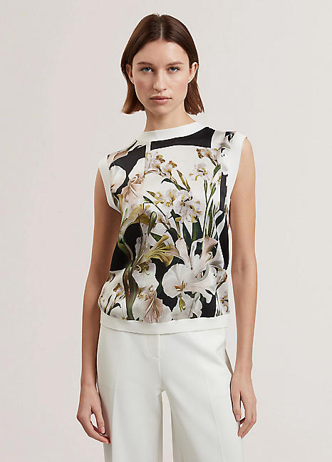 ☆Ted Baker☆ エレガントフラワーコットンリネンTシャツ♪ ☆Ted Baker☆ エレガントフラワーコットンリネンTシャツ