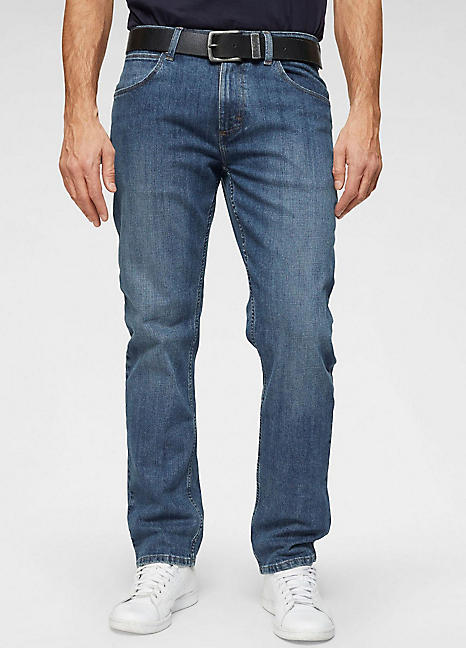 Wrangler Straight Cut Jeans | Freemans