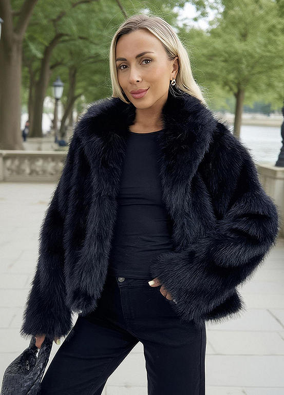 AX-Paris-Black-Faux-Fur-Short-