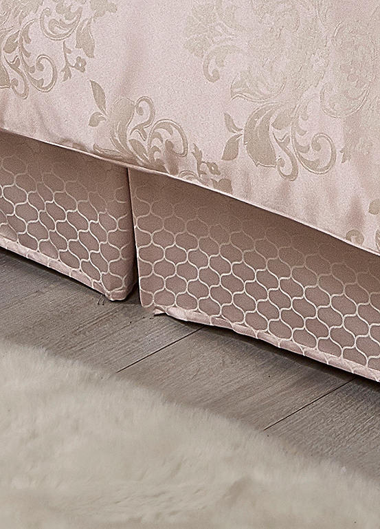 Cascade Home Chatsworth Fitted Platform 