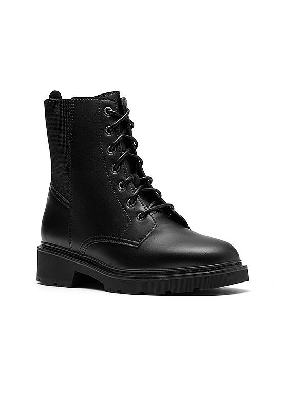 Clarks Lauryl Bay Boots in Black