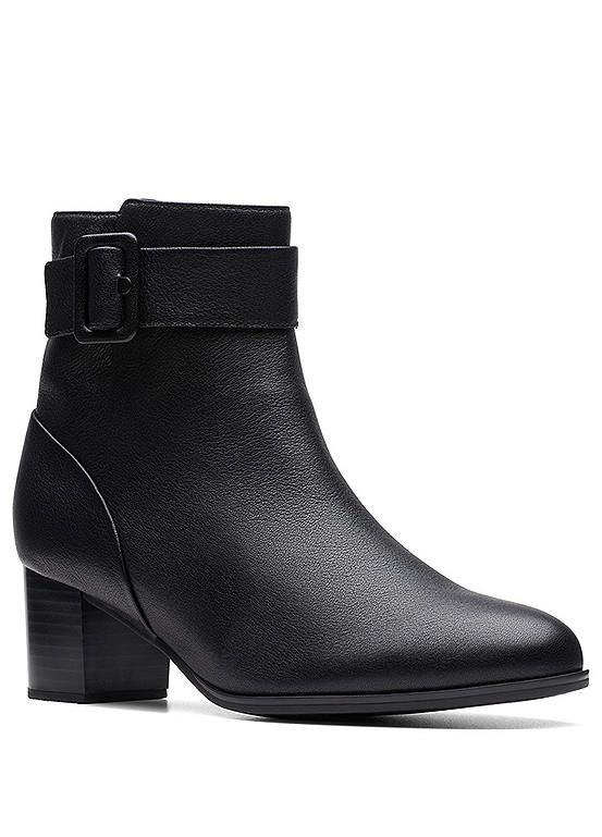 clarks black leather boots