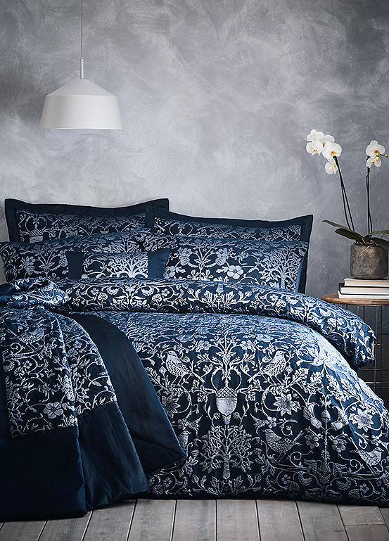 Oak Tree Midnight Blue Duvet Cover Set By Collection Freemans