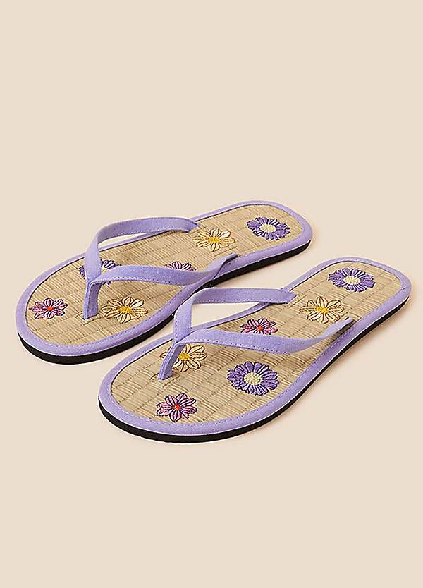 Accessorize seagrass 2024 flip flops