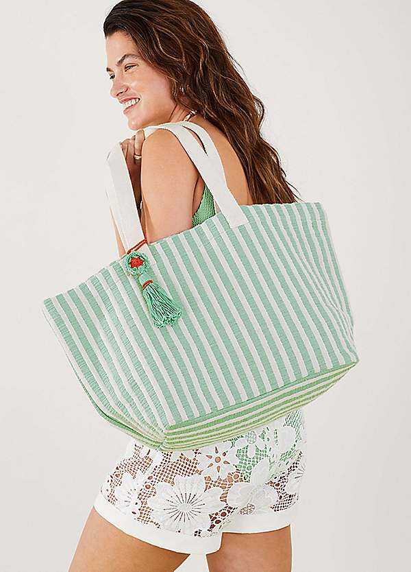 Accessorize 2025 striped bag