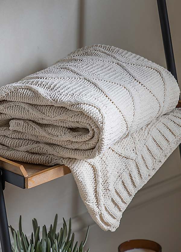 Chic Living Chenille Cable Throw Freemans - Main Image