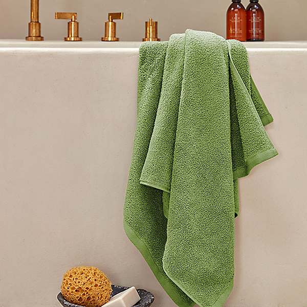 https://freemans.scene7.com/is/image/OttoUK/600w/Christy-Cirrus-Towel-Range~94J876FRSP_COL_APPLE_GREE.jpg