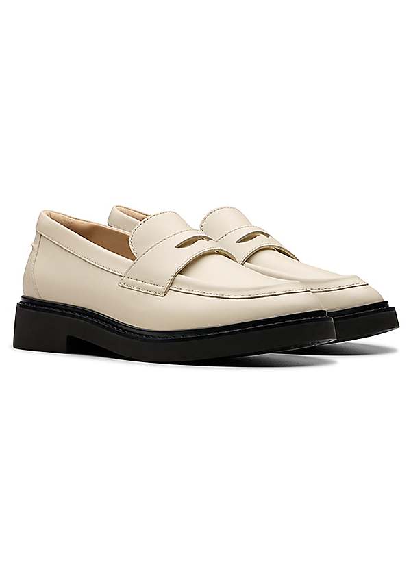 Clarks cream shoes hotsell