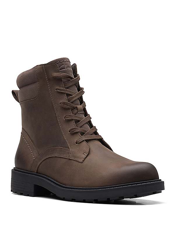 Clarks leather deals lace up boots