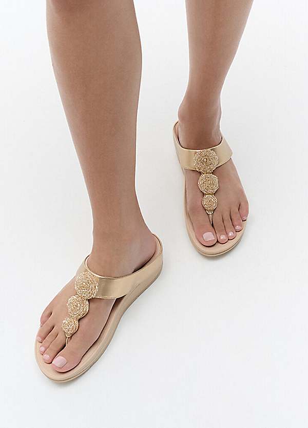 FitFlop Fino Beadie-Button Platino Metallic Toe-Post Sandals | Freemans