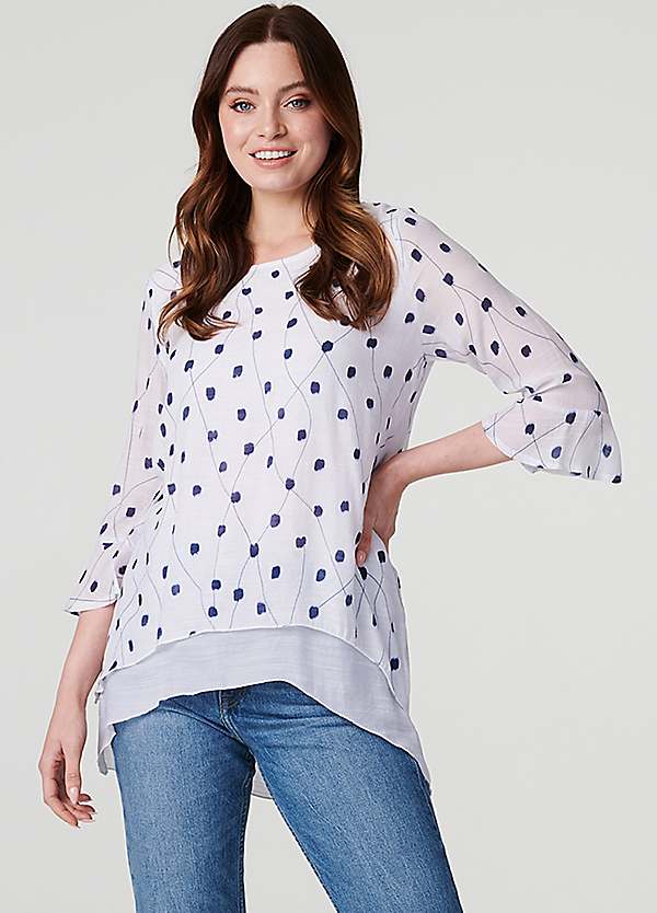 Izabel London Blue Printed Curve Hem Three-Quarter Sleeve Blouse
