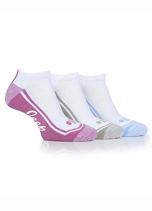 White trainer clearance socks womens