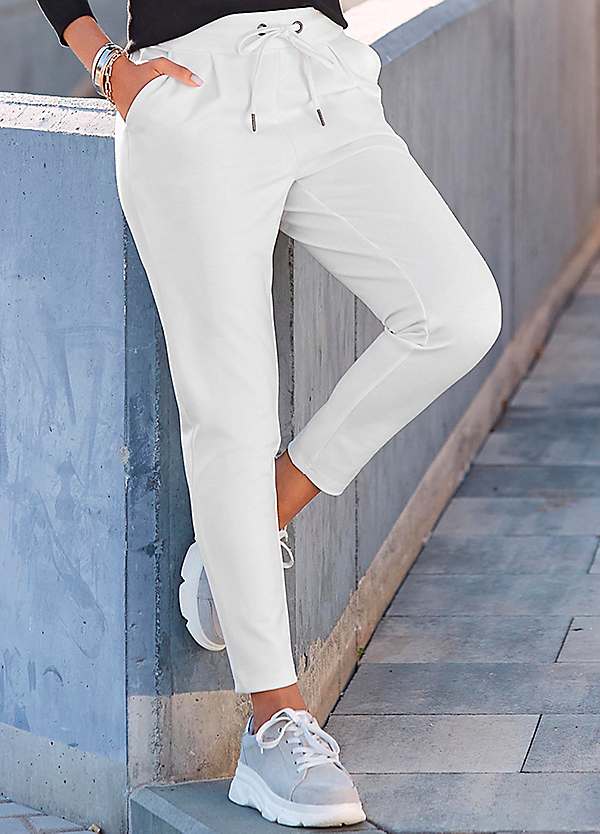 Elbsand Stretchy Cropped Sweat Pants