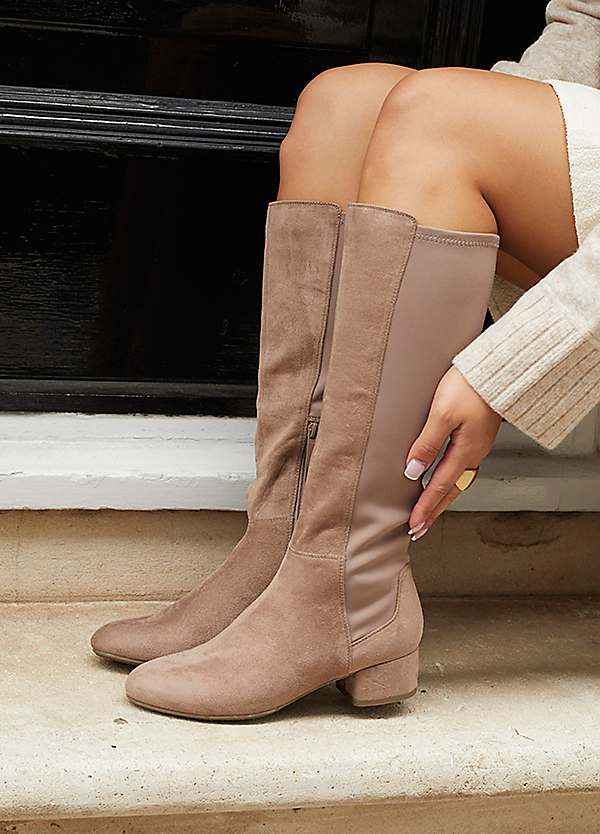 winnie rain boots