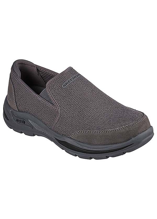 Skechers slip clearance on pumps