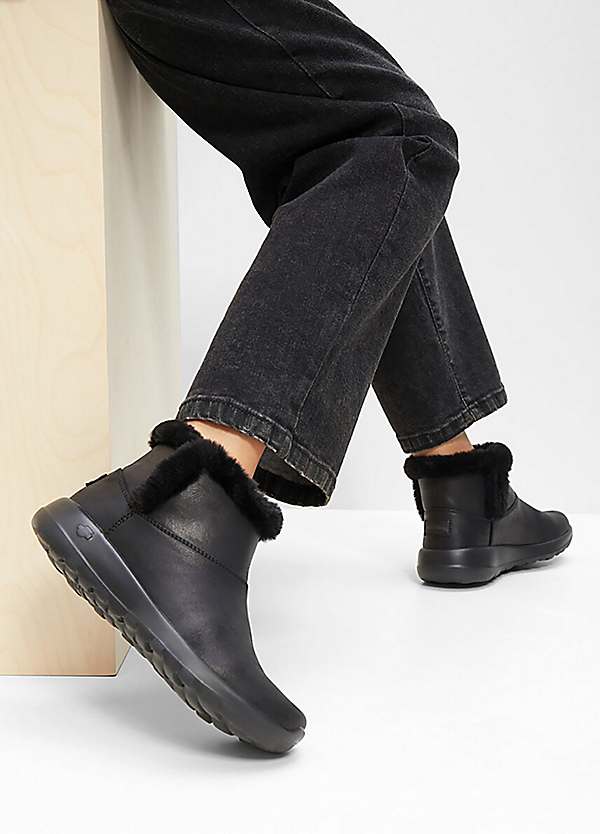 Skechers black booties online