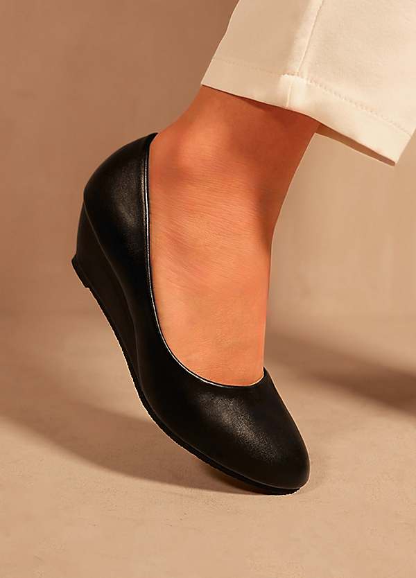 Where's That From Black Faux Leather Kieran Wide Fit Platform Low