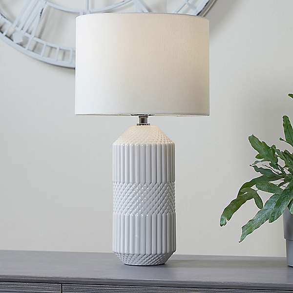 Simple white best sale table lamp