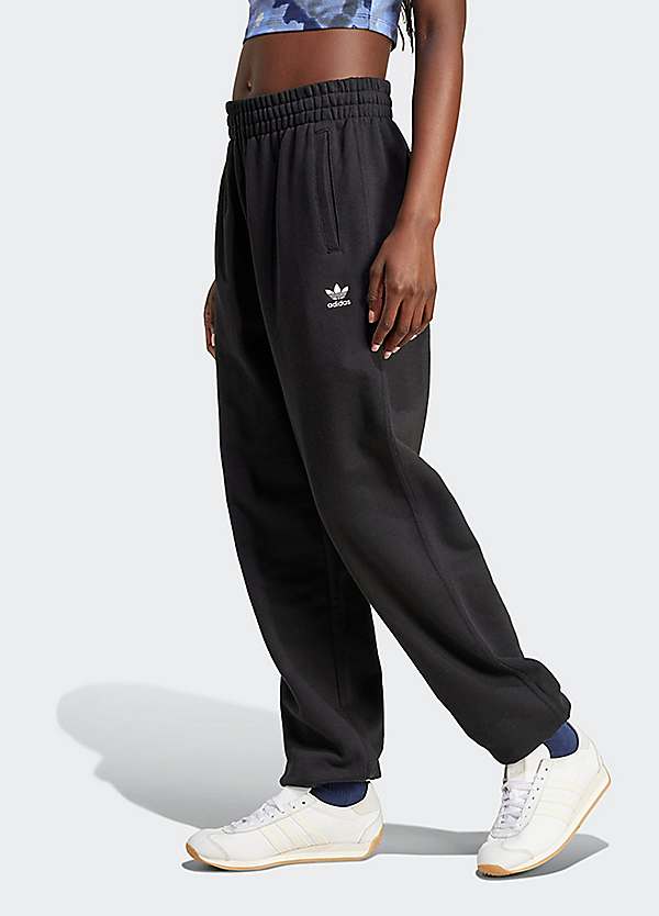 Adidas originals essentials cuffed joggers in black sale