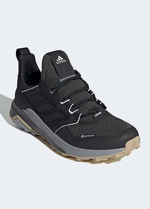 Adidas hot sale hiking trainers